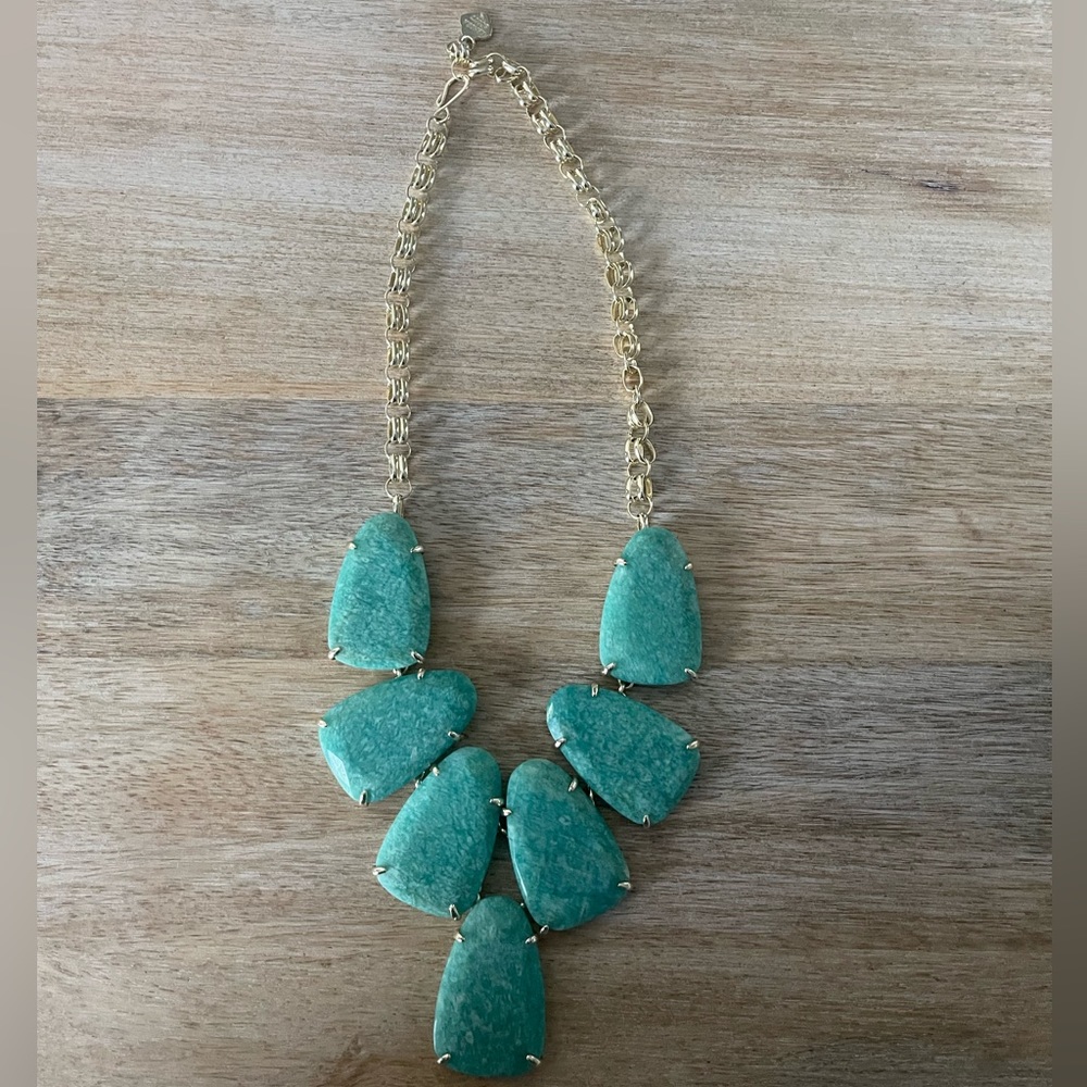 NWOT Harlow Gold Necklace in Amazonite✨